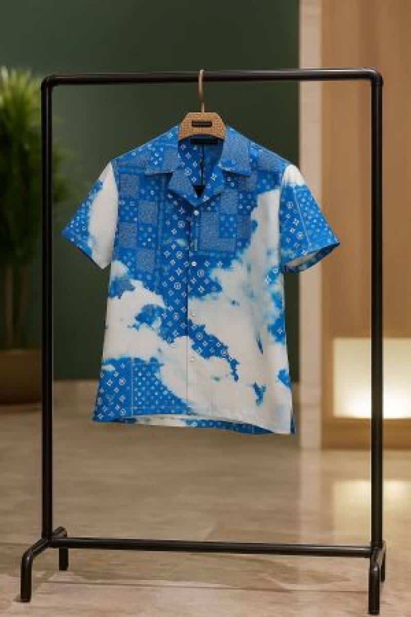 LV IMPORTED HALF SLEEVES IMPORTED SHORTS
