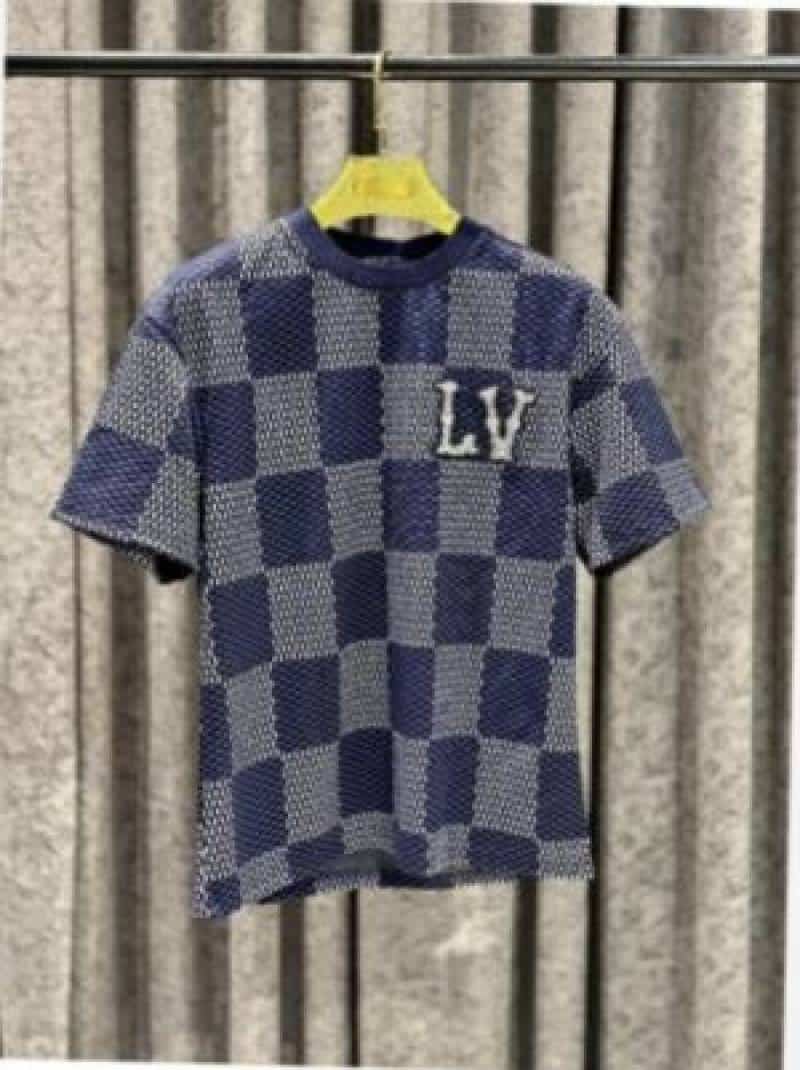 DIWALI DHAMAKA SALE RETURN NO Loui-s Vuitto-n IMPORTED TRENDING T-SHIRT