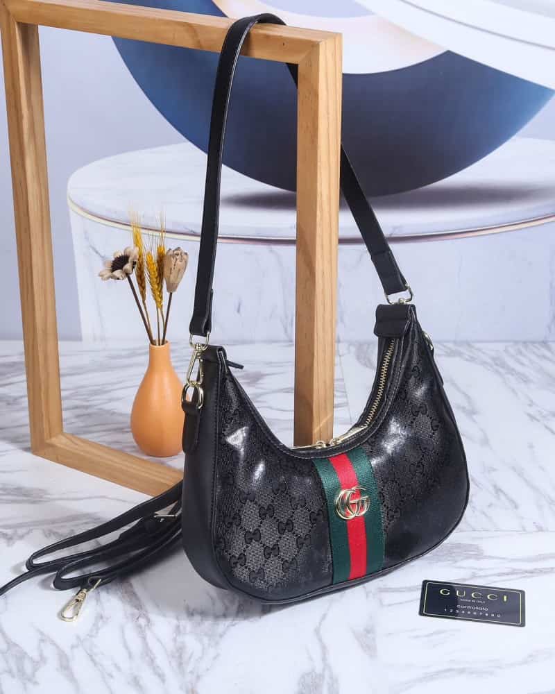 GUCCI_Half_Moon_Shoulder_Sling_Bag_827