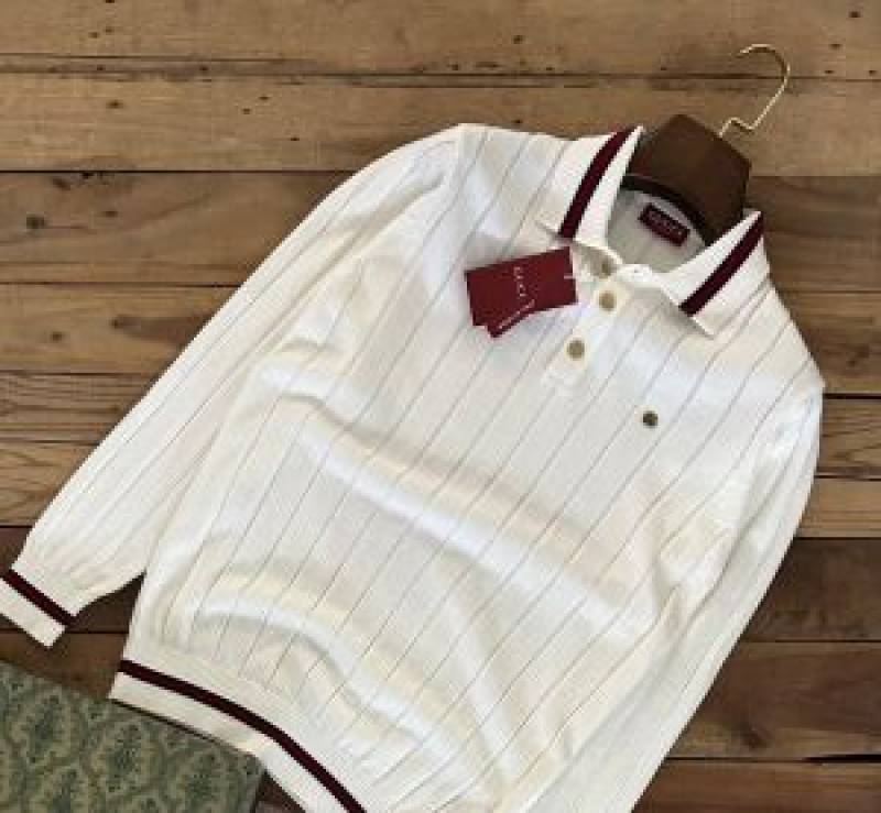 Gucci_White_Metal_Logo_Knitted_Premium_Pull_Over_(1894)