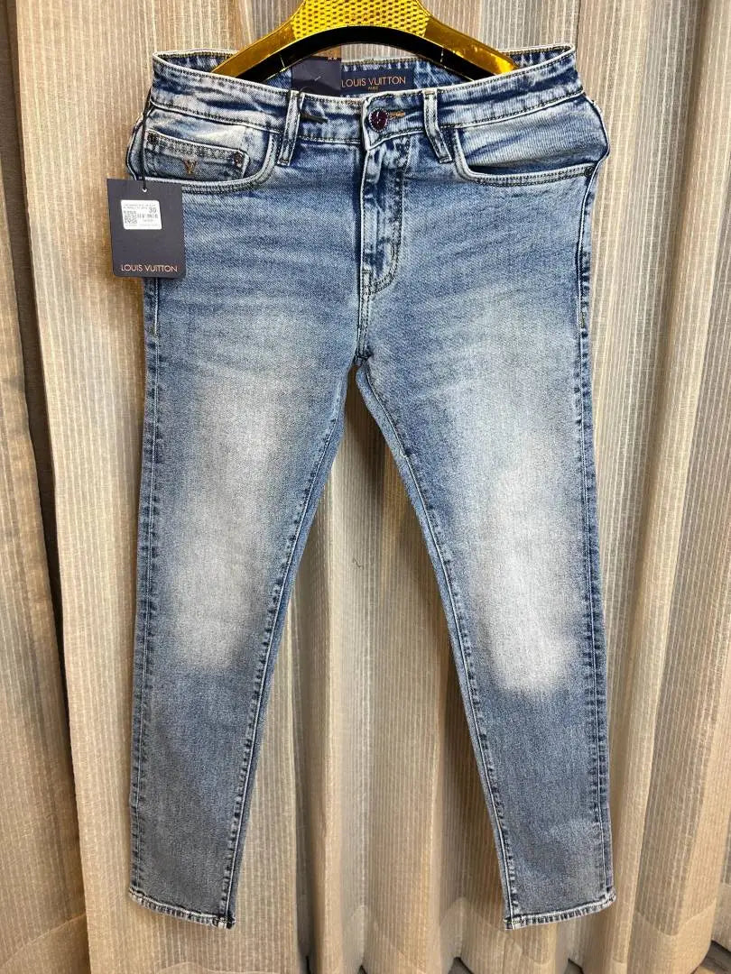 LOUIS VUITTO_N LIGHT WASH PREMIUM IMPORTED DENIM