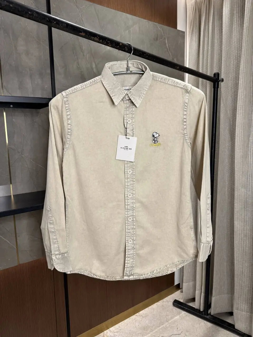 COAC_H DENIM CREME FROMT EMBORSSED SHIRT