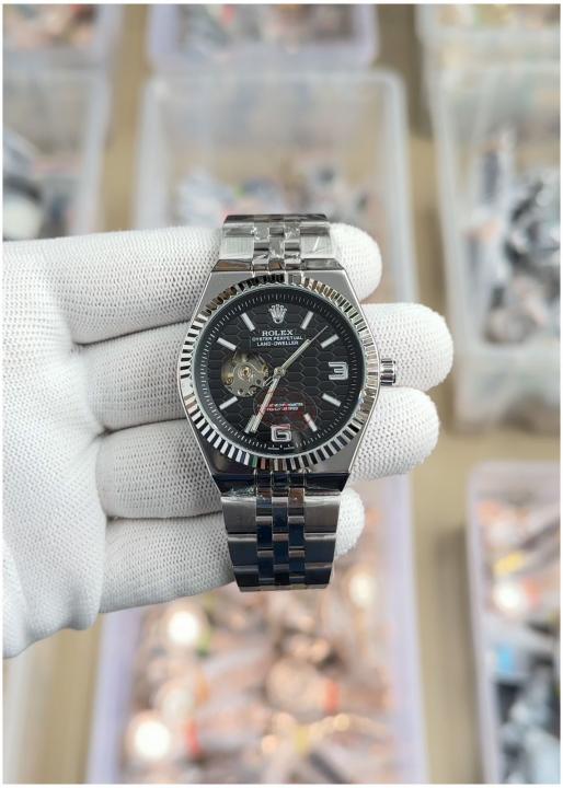 Rolex Land dweller silver and black dial Automatic