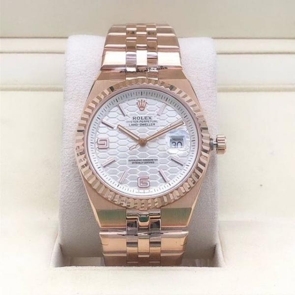 Rolex Land dweller Rose gold with white dial
