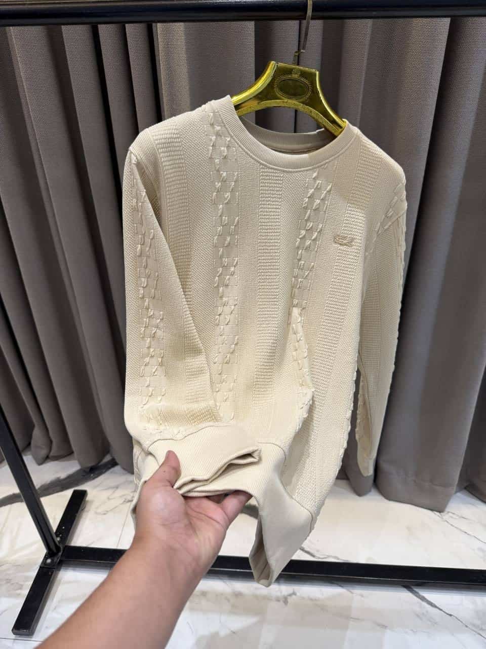 Lacost_e Knitted Sweatshirt