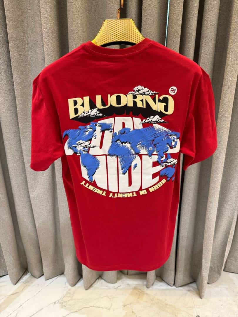 BLU ORNG World Map Print Round Neck T-shirt Red