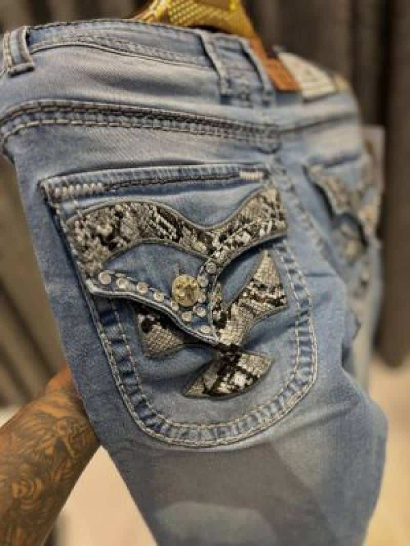 TRUE RELIGION IMPORTED JEANS 100% BOOTCUT