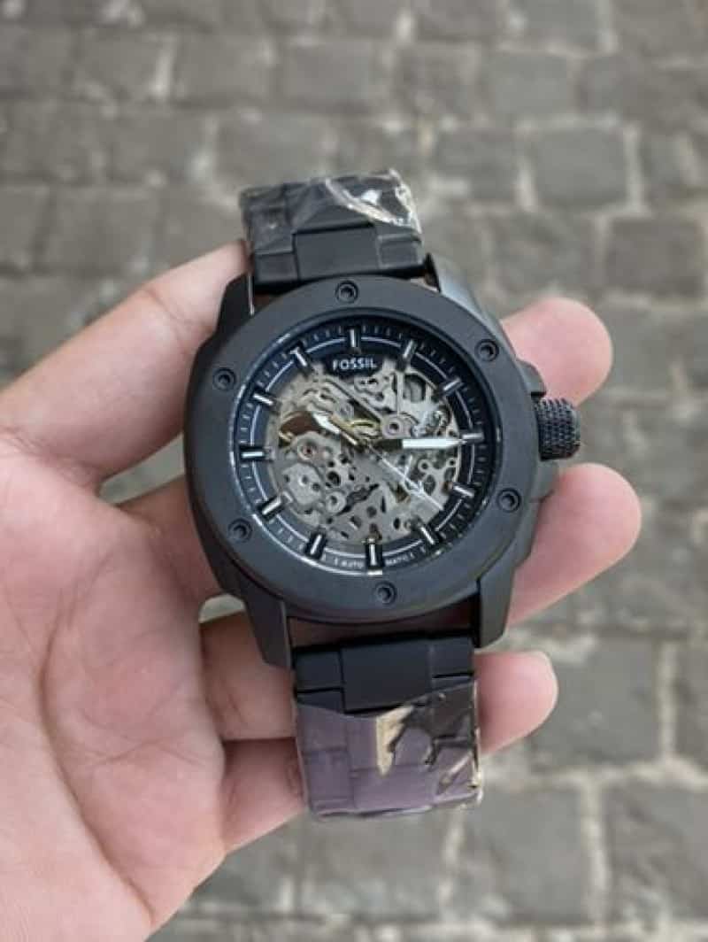 Fossil Modern Machine