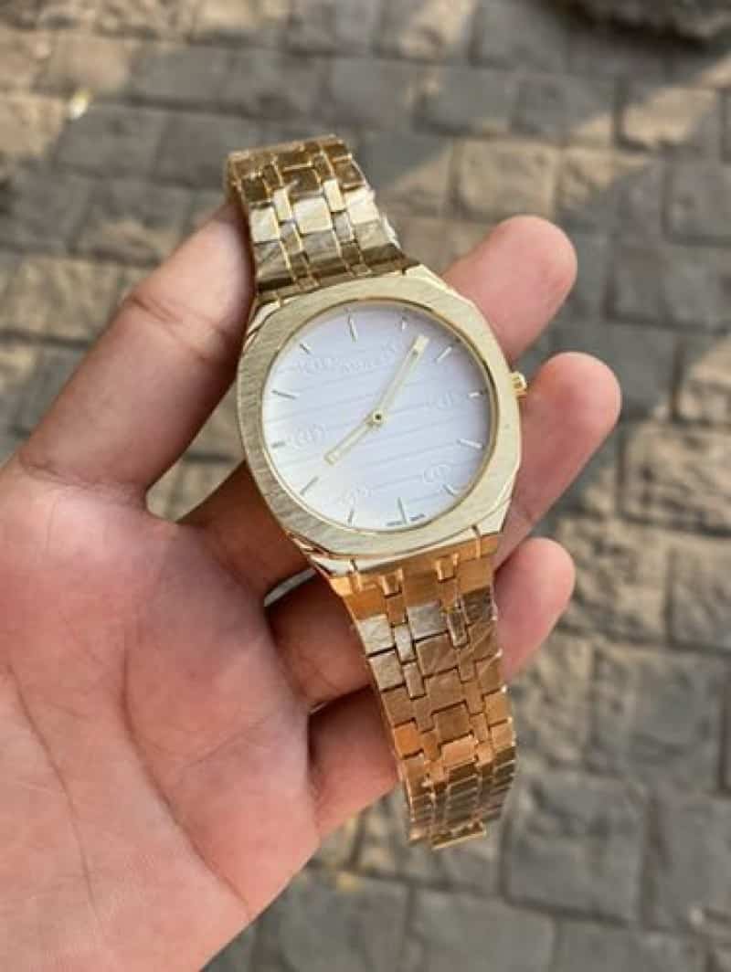 GUcCI 25H