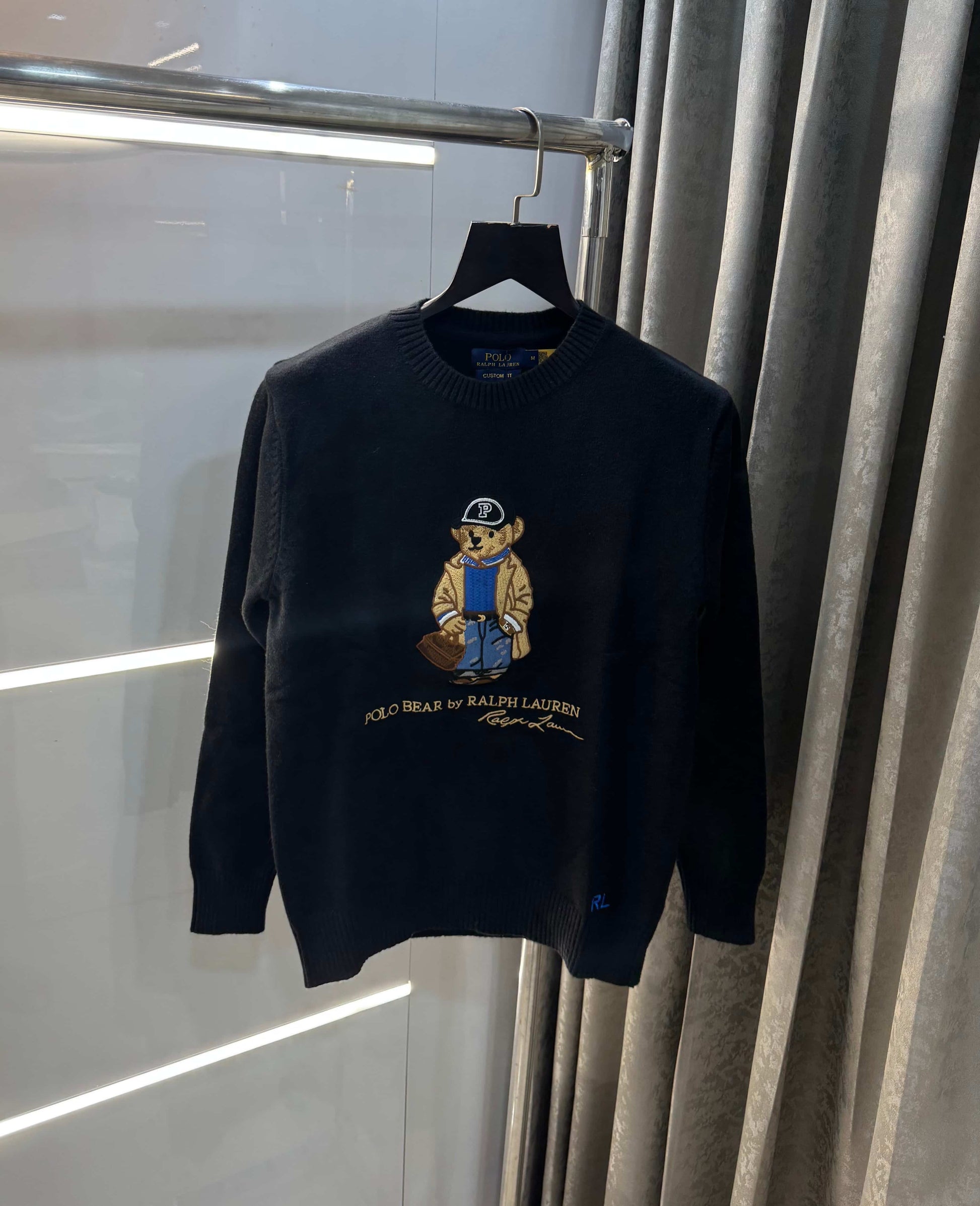Ralph  Lauren Black Teddy Edition Imported Knitted Pull Pver