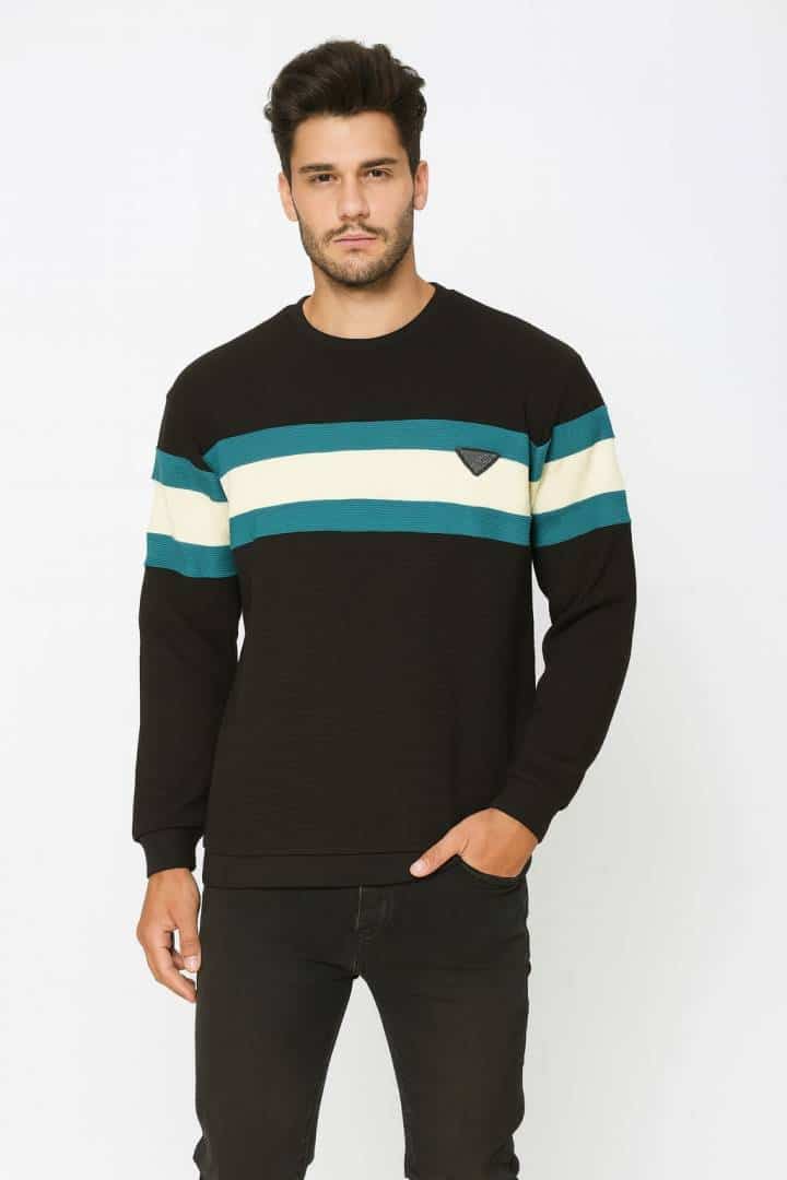 PRAD_A MILANO BLACK PREMIUM SWEATSHIRT AVAILABLE IN TWO DIFFERENT COLOURS WITH BRAND LOGO ON CHEST