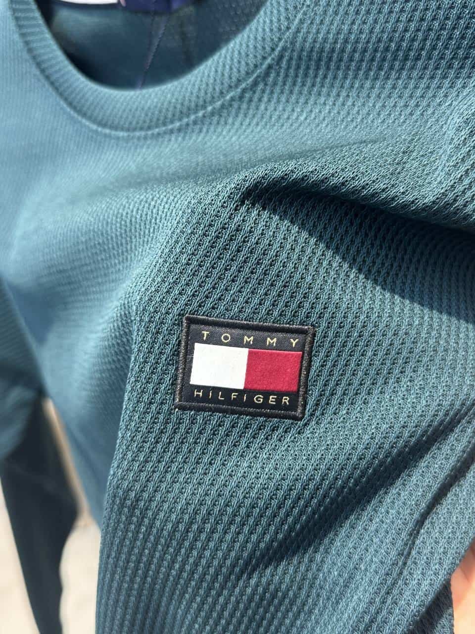 TOMMY HILFIGE_R DARK GREEN COLOUR SWEATSHIRT IN ULTRA PREMIUM QUALITY WITH BRAND PACKING