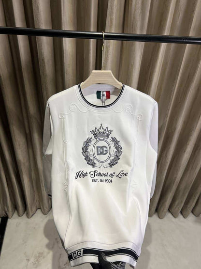 DOLICE GABBAN_A PREMIUM FULL SLEEVES IMPORTED SWEATSHIRT AVAILABLE