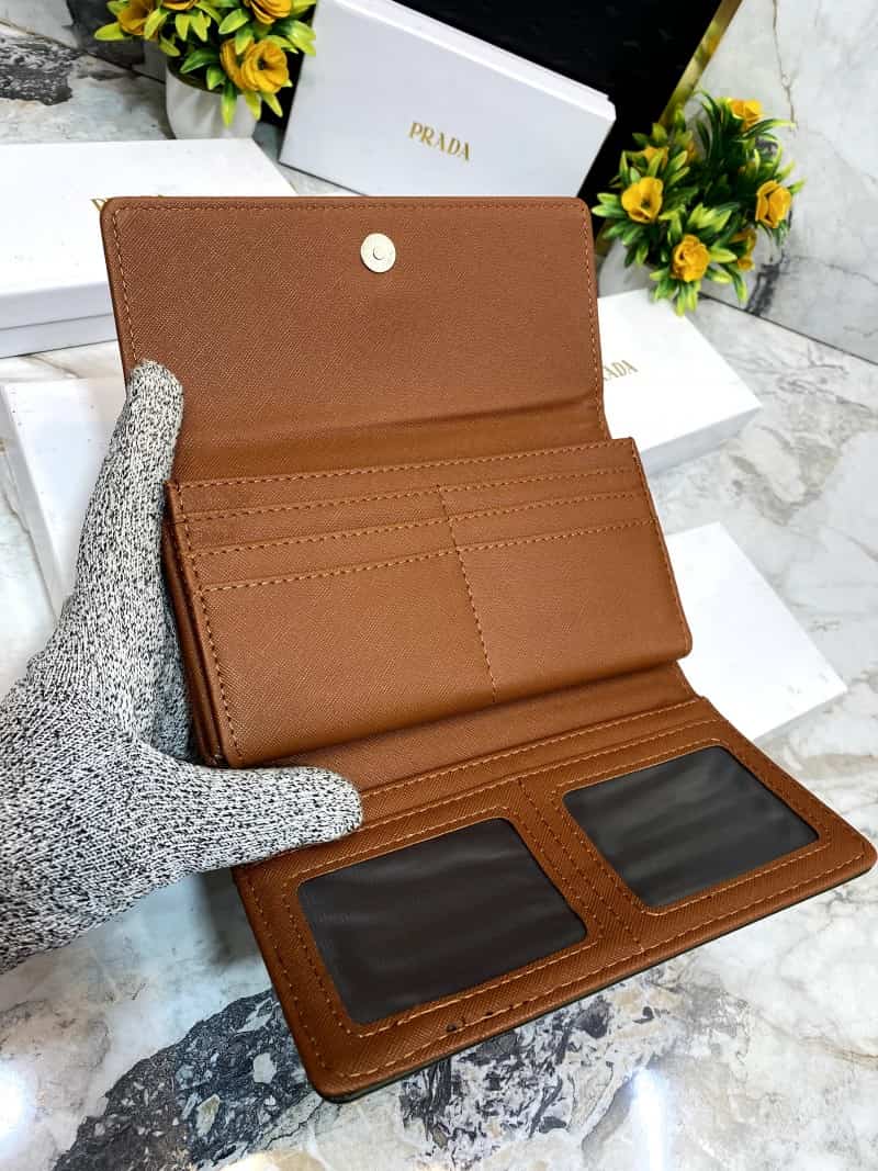 PRAD_A 3 Fold double compartment Clutch wallet 630