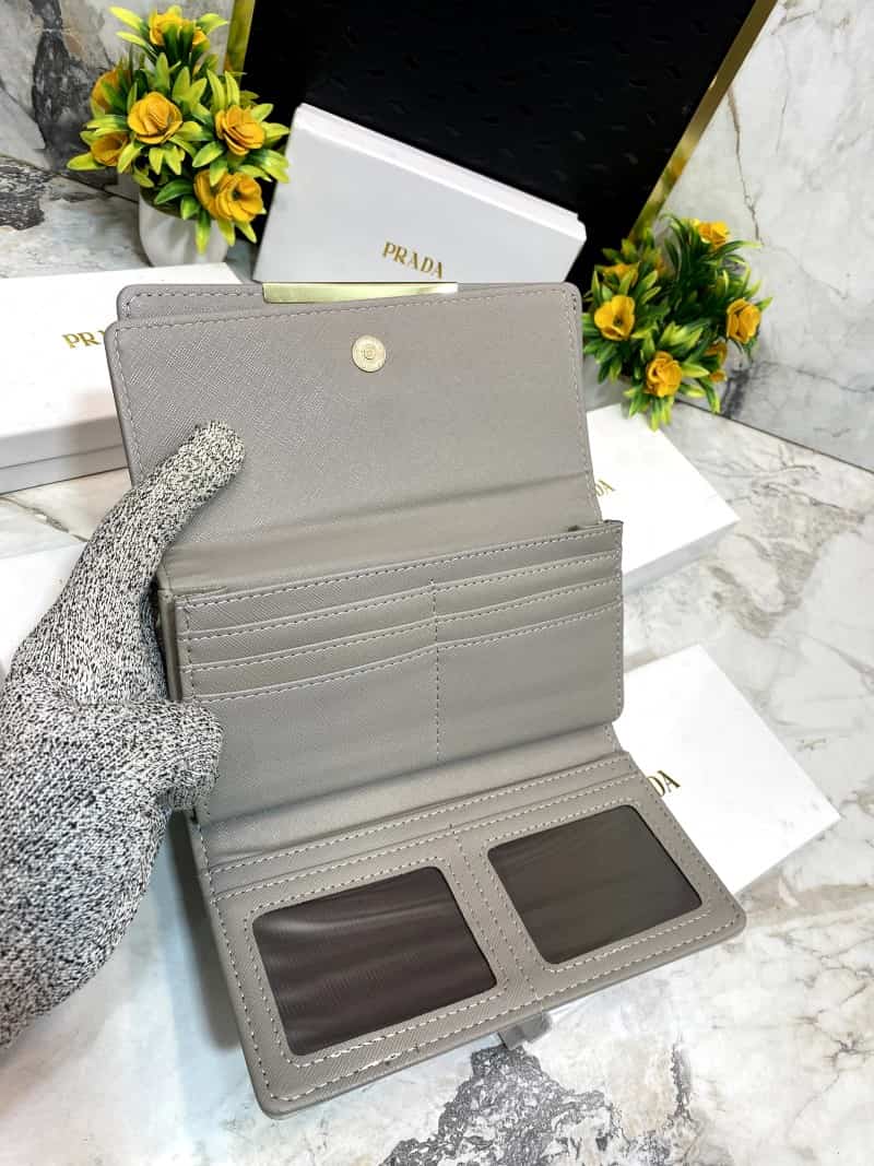 PRAD_A 3 Fold double compartment Clutch wallet 632