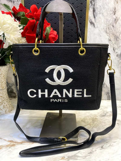 CHANEL_Small_Size_Tote_Bag_716