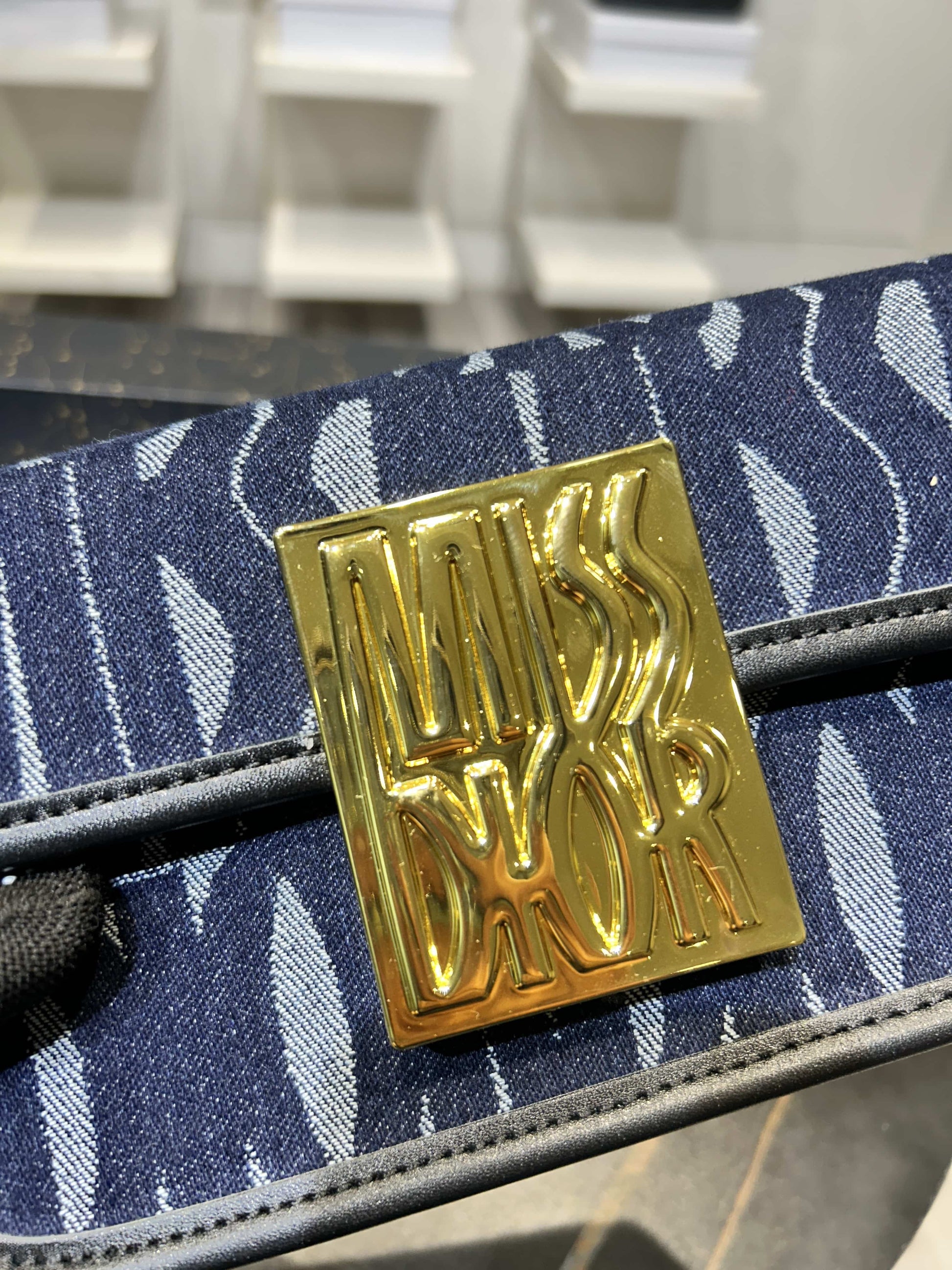MISS_DiOR_Premium_Flap_Cross_Body_Bag_890