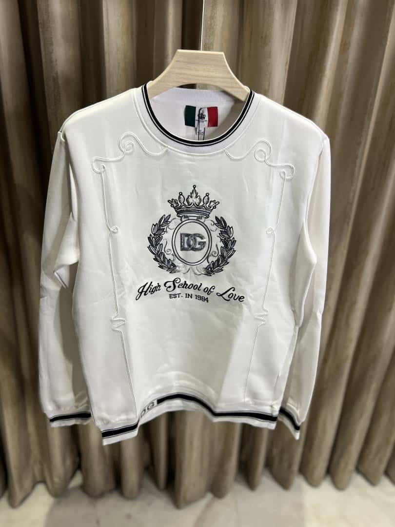 DOLICE GABBAN_A PREMIUM FULL SLEEVES IMPORTED SWEATSHIRT AVAILABLE