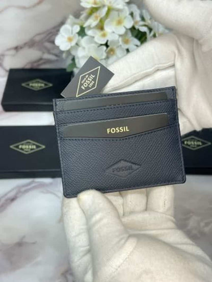 FOSSIL PREMIUM QUALITY IMP CARD HOL F-102
