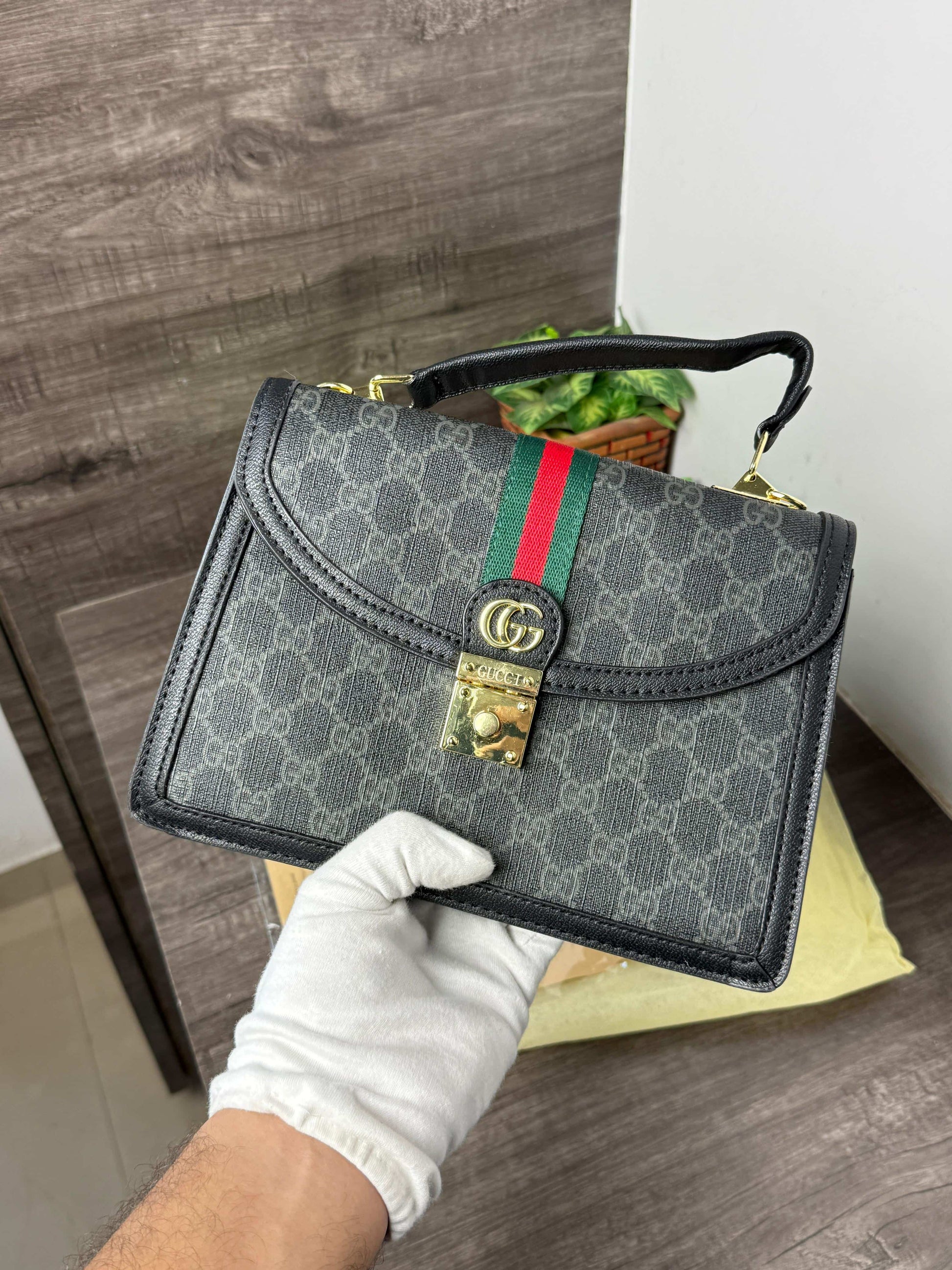 GUcCI_Padlock Sling Bag With Brand Bo-X! 1045