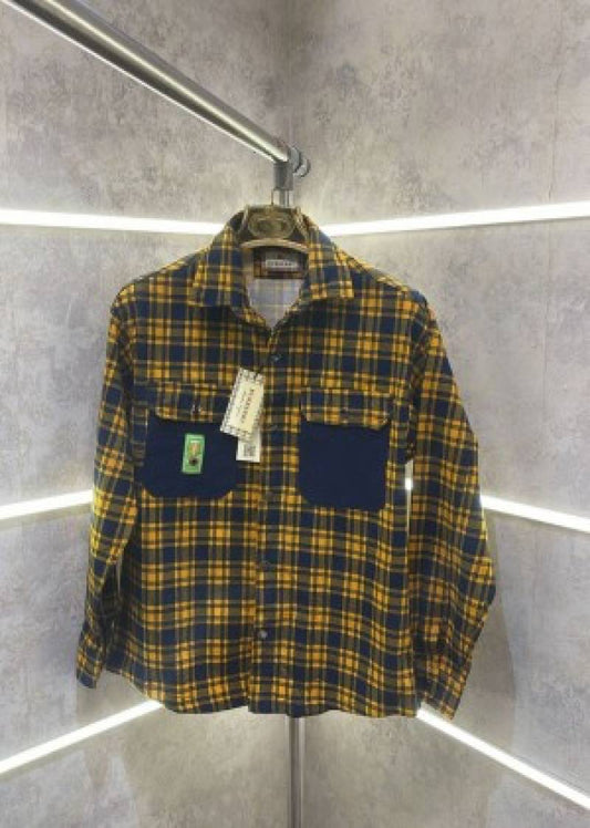 Burberry_imported_Checks_shirt_with_brand_polly_bag_(422)