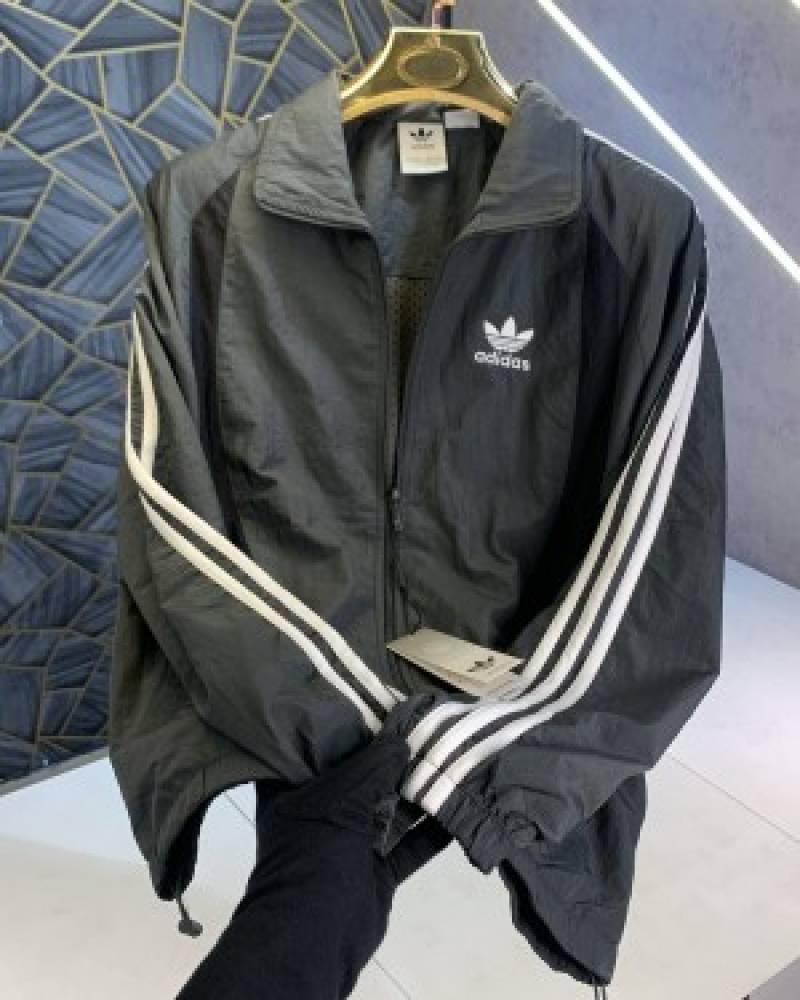 Adidas_Dark_Grey_Embroidery_Logo_Premium_Athlete_WindCheater_(1186)