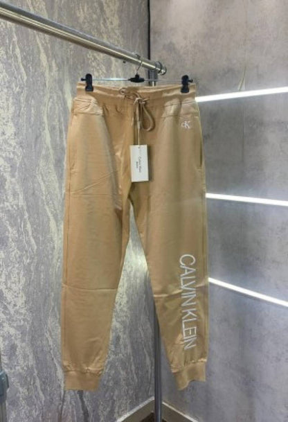 CALVIN_KLEIN_CREAM_EMBROIDERY_PRINT_IMPORTED_TRACKPANT_(953)