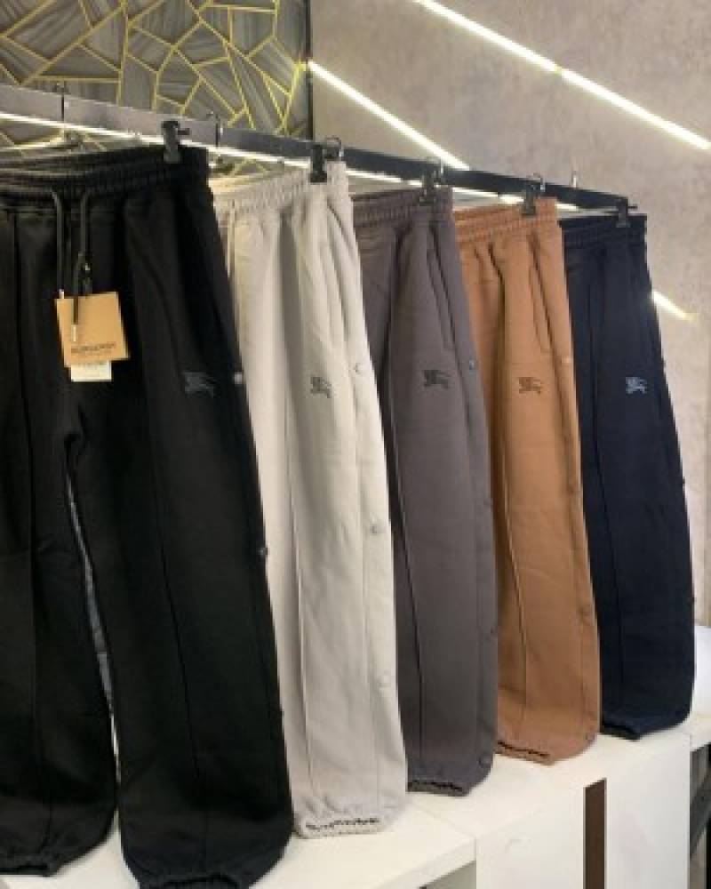 Burberry_Grey_Embroidery_Logo_Premium_Jogger_Sweatpant_(1101)