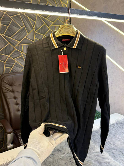 Gucci_Black_Metal_Logo_Knitted_Premium_Pull_Over_(1895)
