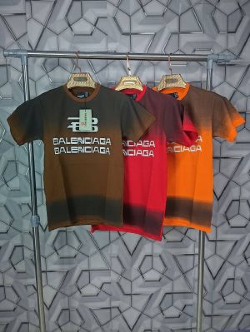 Balenciaga_Orange_Logo_Print_Premium_T-Shirt_(1650)