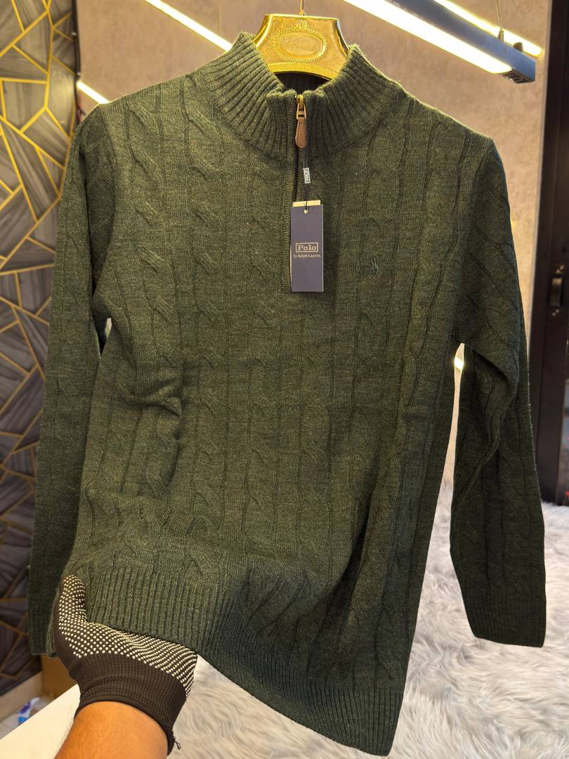 Ralph_Lauren_Dark_Green_Knitted_Premium_Pull_Over_(1931)