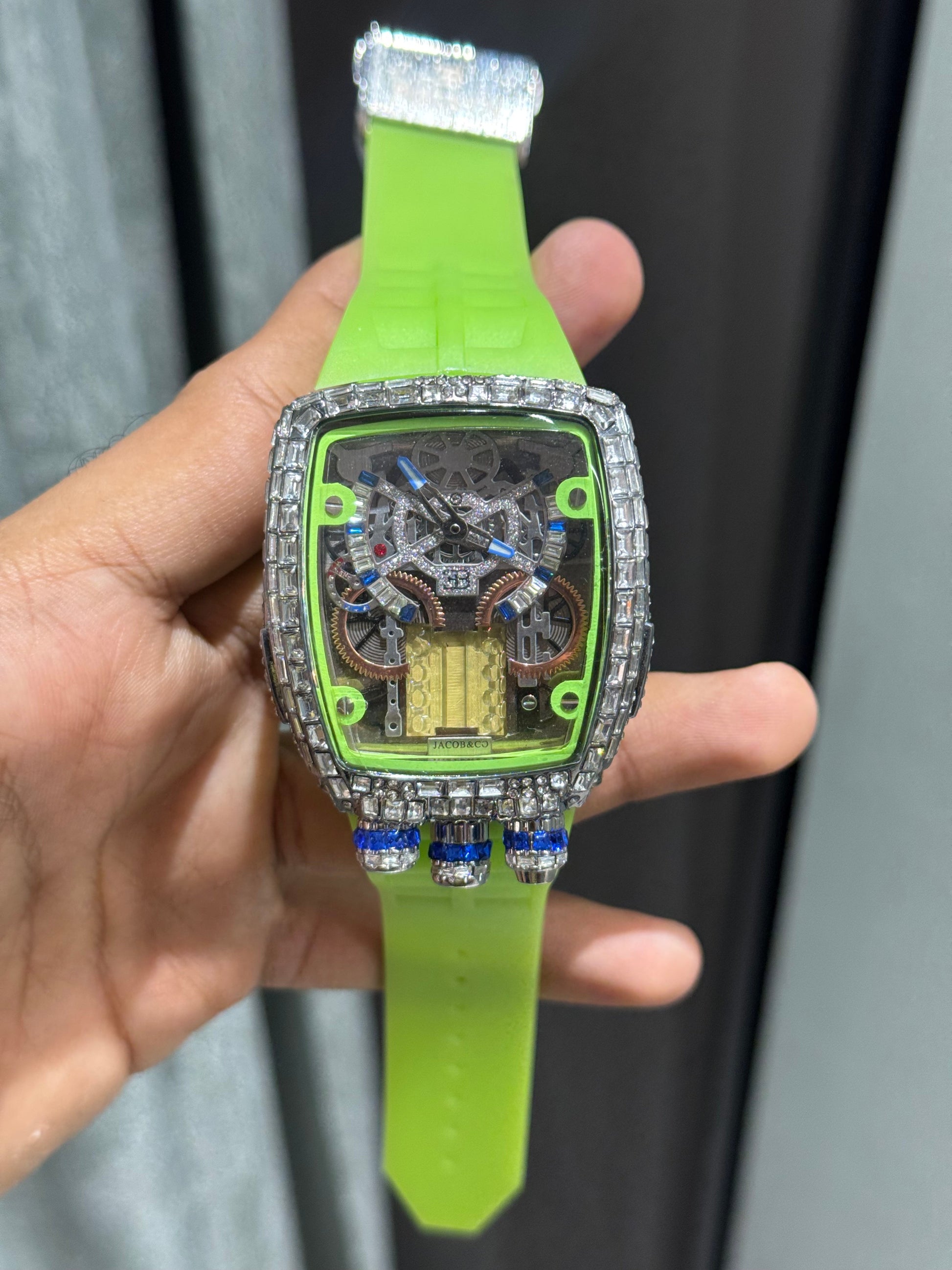 Jacob & Co. Bugatt i Silver Green Tourbillon Premium Quartz Watch