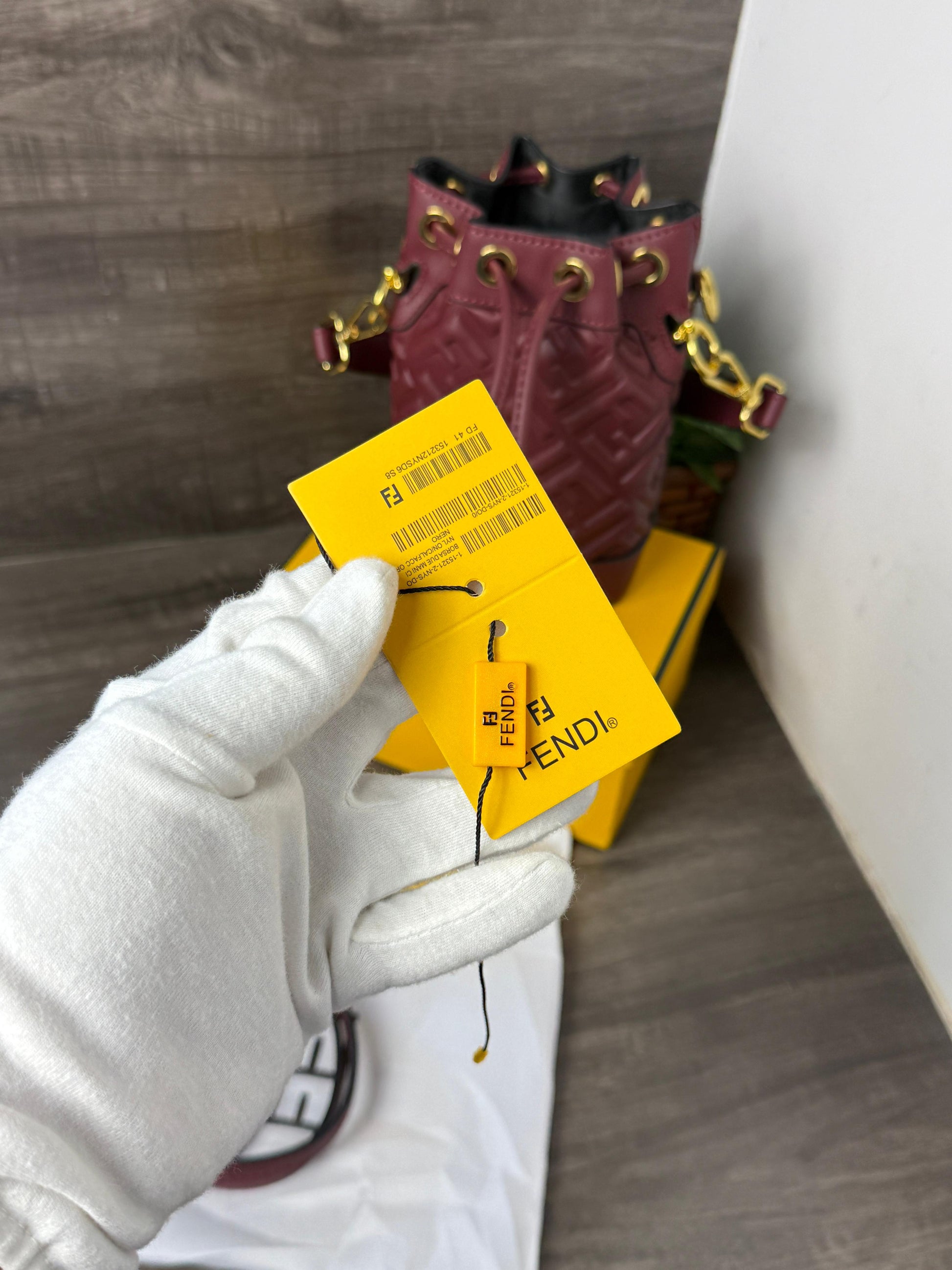 FENDI_zucca_bucket_bag_box_1061