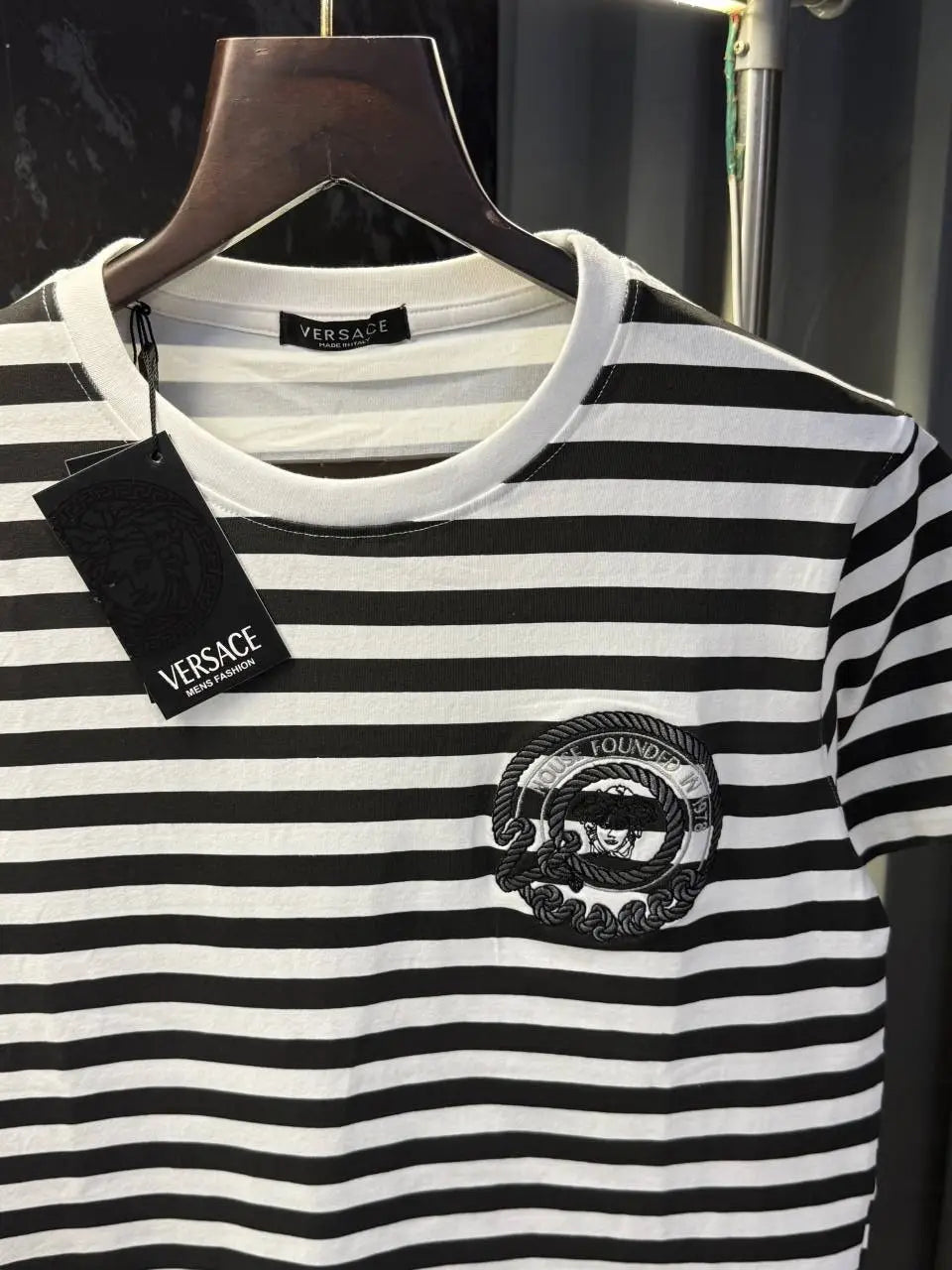 Versac e Store Article Round Neck Tshirt
