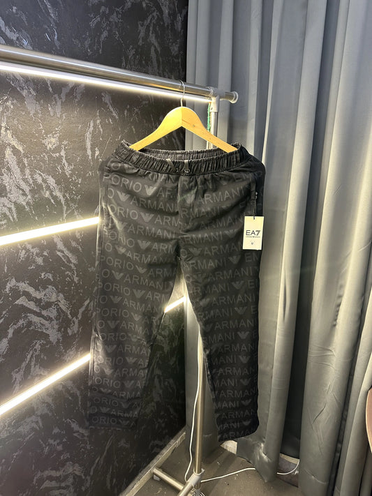 Emporio Arman i Premium Trackpant Regular Fit ( 3 Pockets & Zips )
