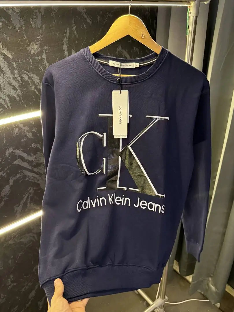 Calvin_Klein Premium Sweatshirt Store article
