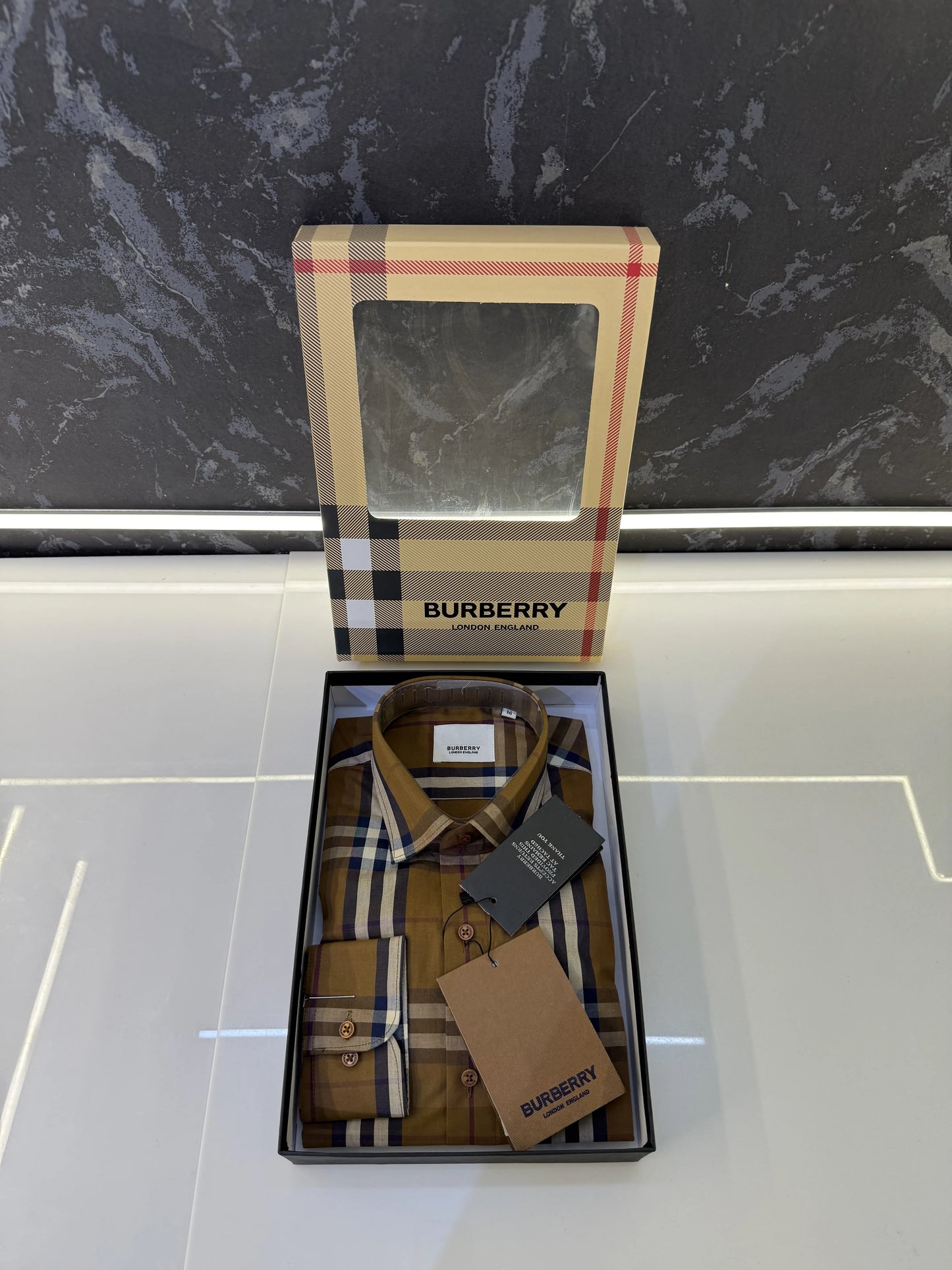 Burberr y Checks Premium Store article Shirt with Original Box