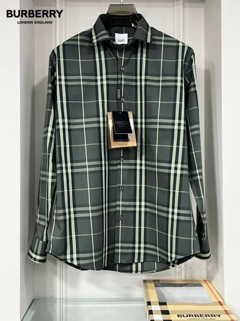 Burberr y Checks Premium Store article Shirt with Original Box