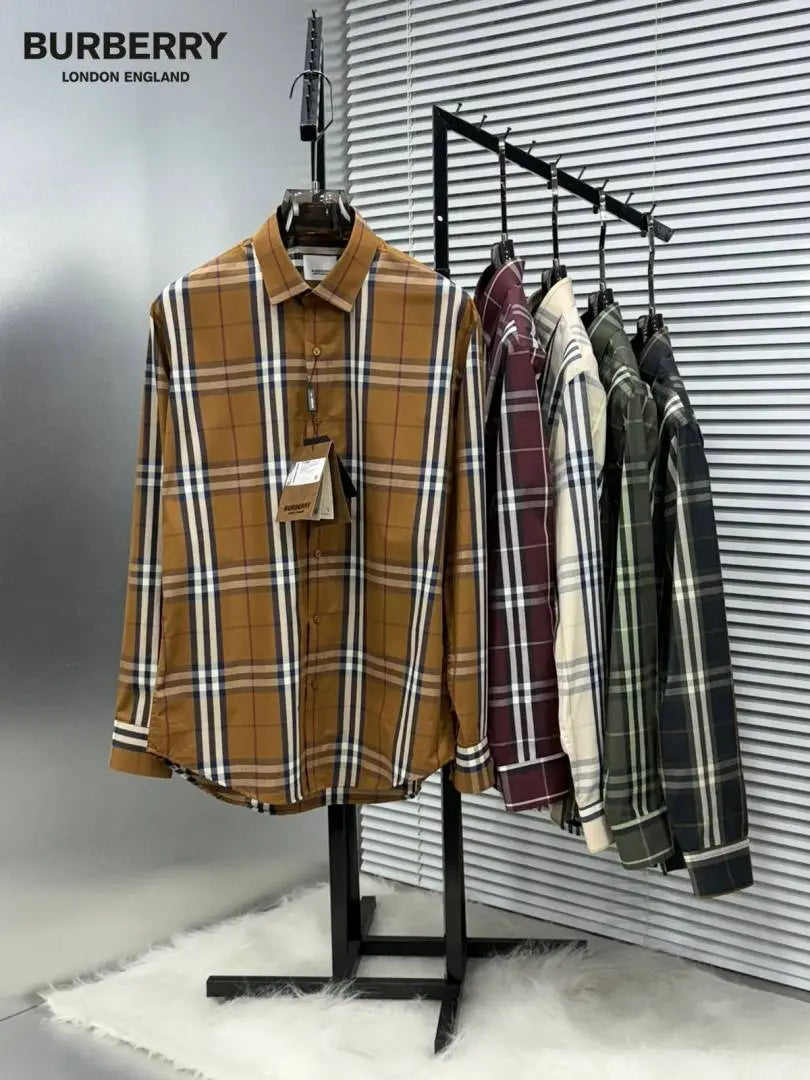 Burberr y Checks Premium Store article Shirt with Original Box (Cream)