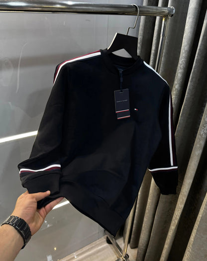 Tomm y Hilfiger Black  Premium Sweatshirt