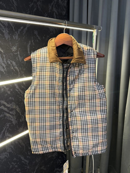 Burberr y Reversible Sleeveless Puffer Jacket (GREY)