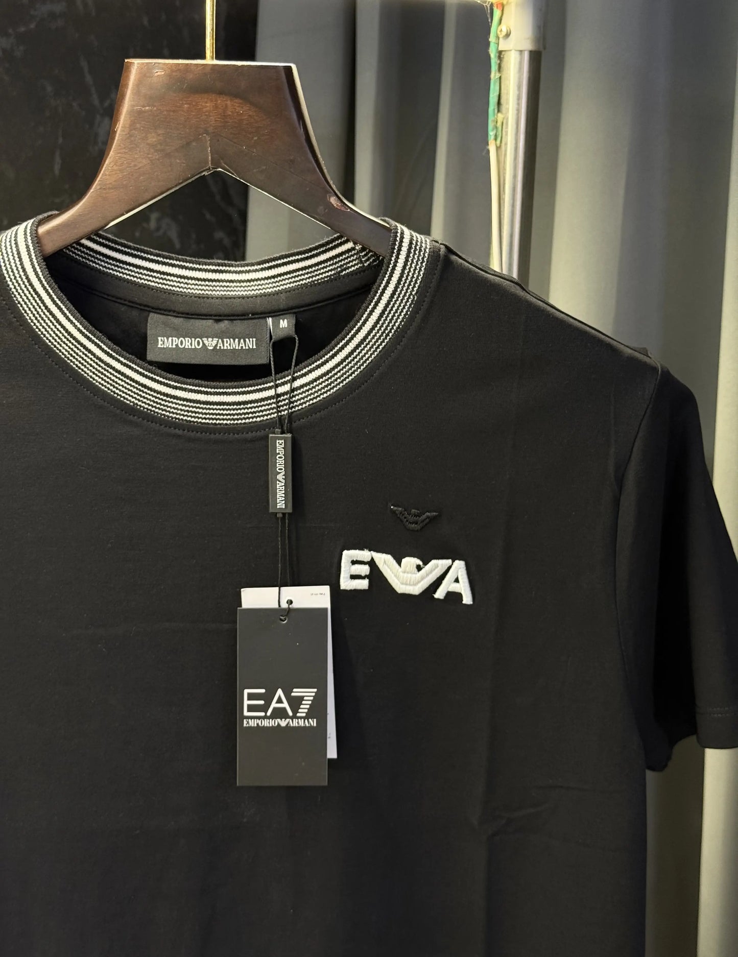 Emporio_Armani Store Article Tshirt