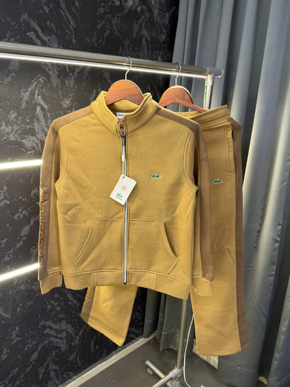 Lacost e Premium Tracksuit ( Beige )