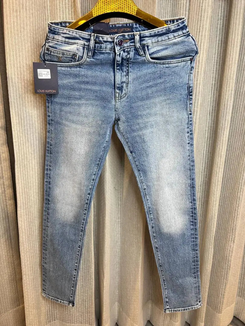 LOUIS VUITTO_N LIGHT WASH PREMIUM IMPORTED DENIM
