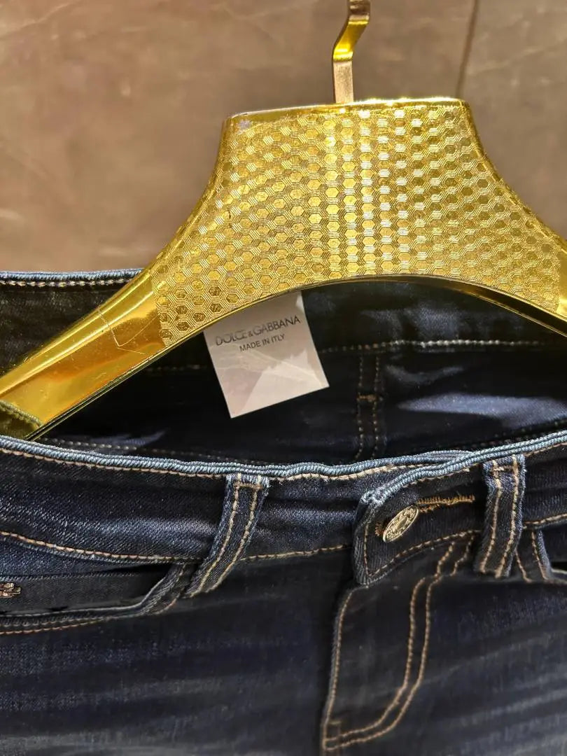 DOLCE & GABBAN_A BLUE PREMIUM BACK POCKET IMPORTED DENIM