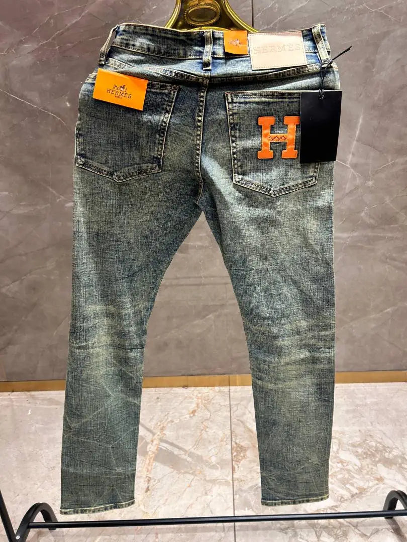 HERMES IMPORTED LIGHT WASH PREMIUM BACK LOGO DENIM