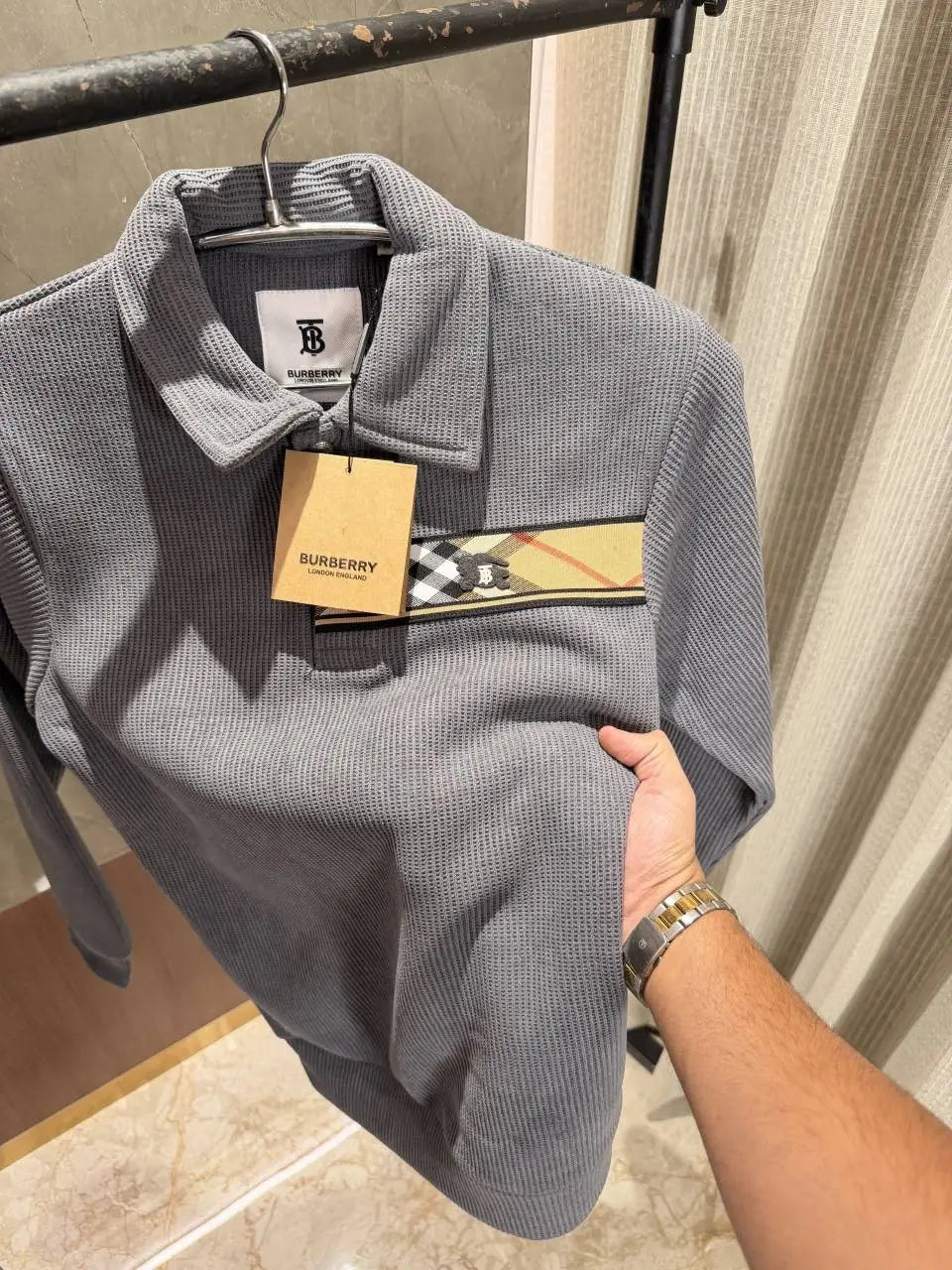 Burberr y Grey fleece Jacket Store Article