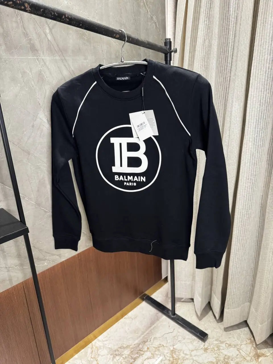 Balmai_n Paris Black Sweatshirt