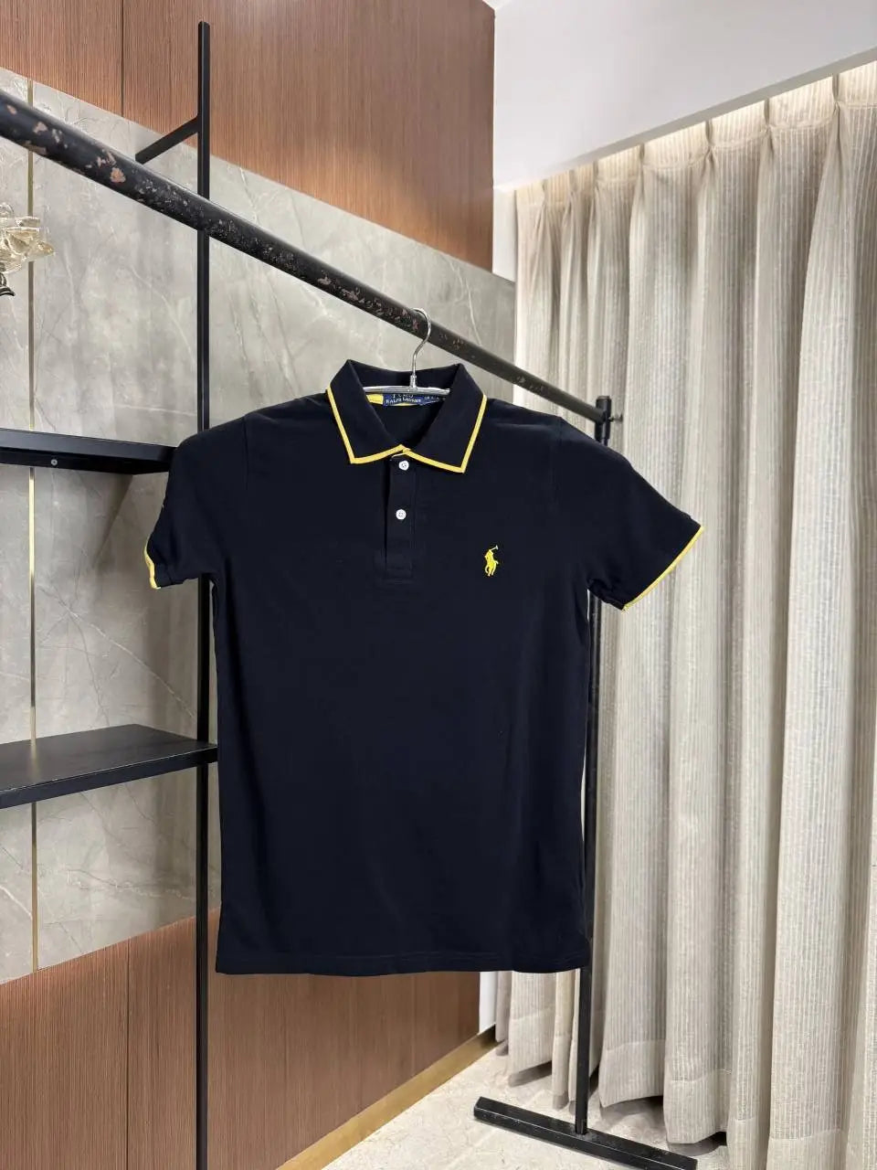 RALPH LAURE_N POLO BLACK PREMIUM FRONT EMBORSSED POLO