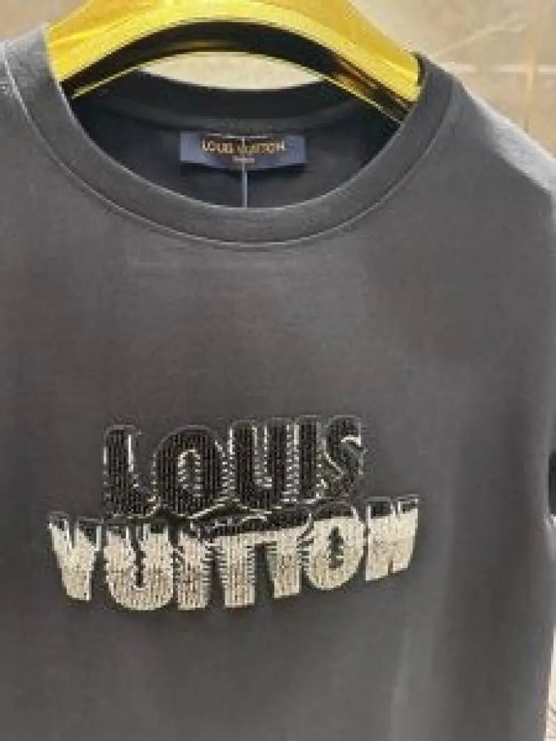 LOUIS VUITTO_N BLACK EMBORSSED PREMIUM IMPORTED TSHIRT